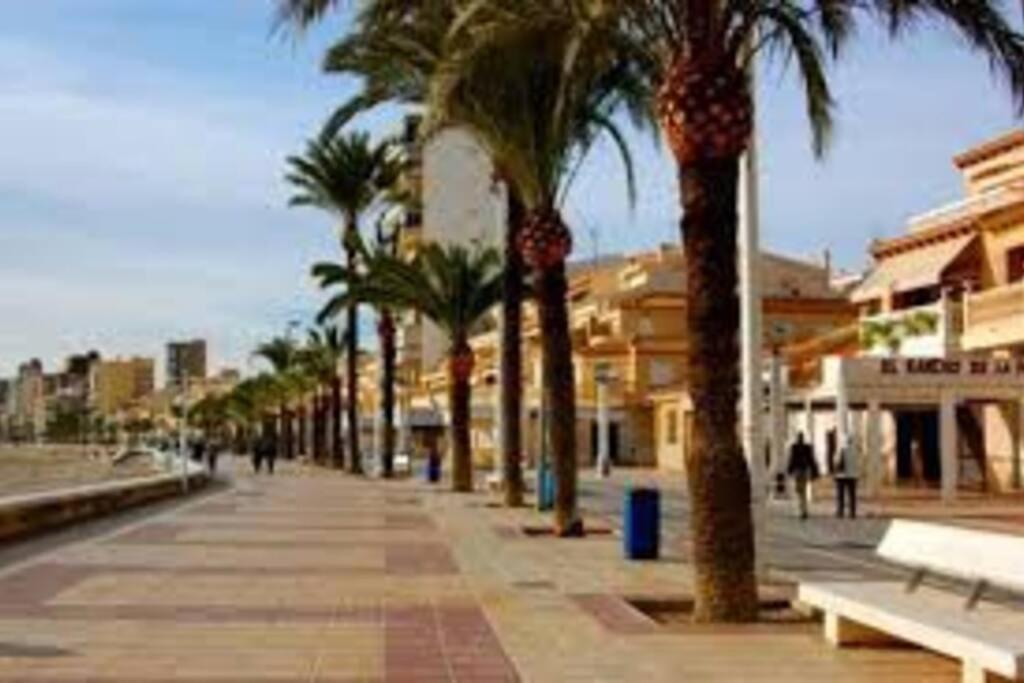 A 1 Minuto De La Playa Del Campello Apartment Exterior foto