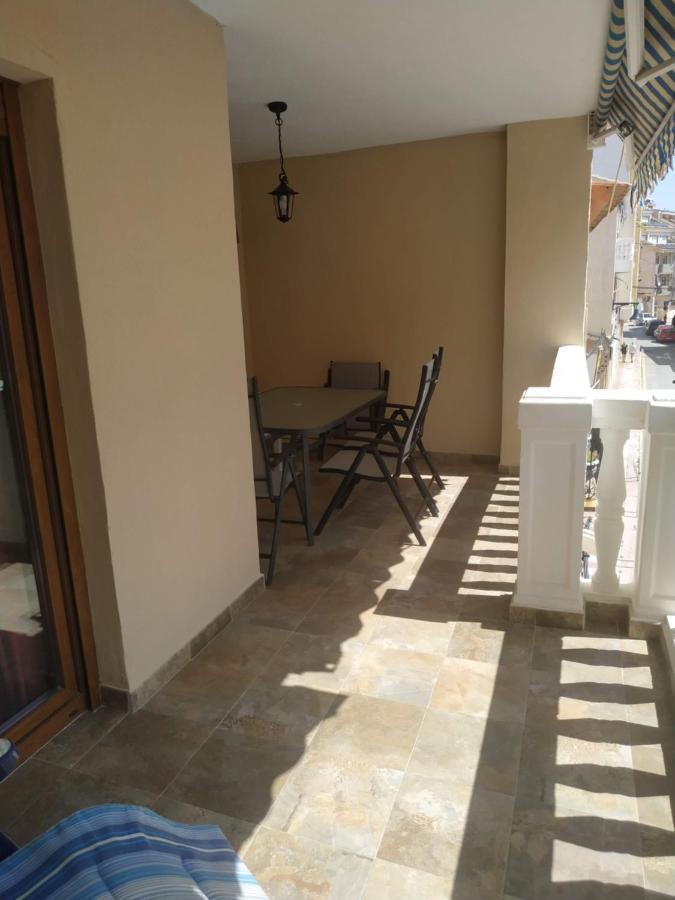 A 1 Minuto De La Playa Del Campello Apartment Exterior foto